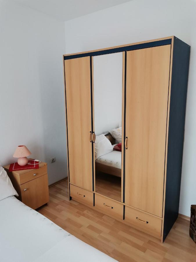 Apartments Radonic Хвар Экстерьер фото